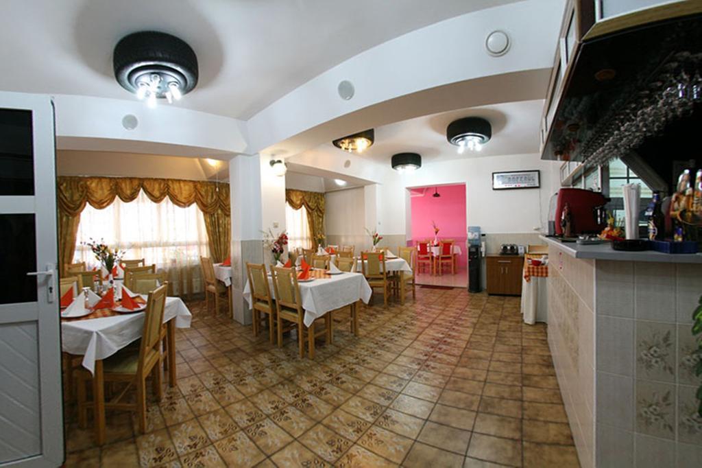 Pensiunea Soferul Norocos Bacau Exterior photo